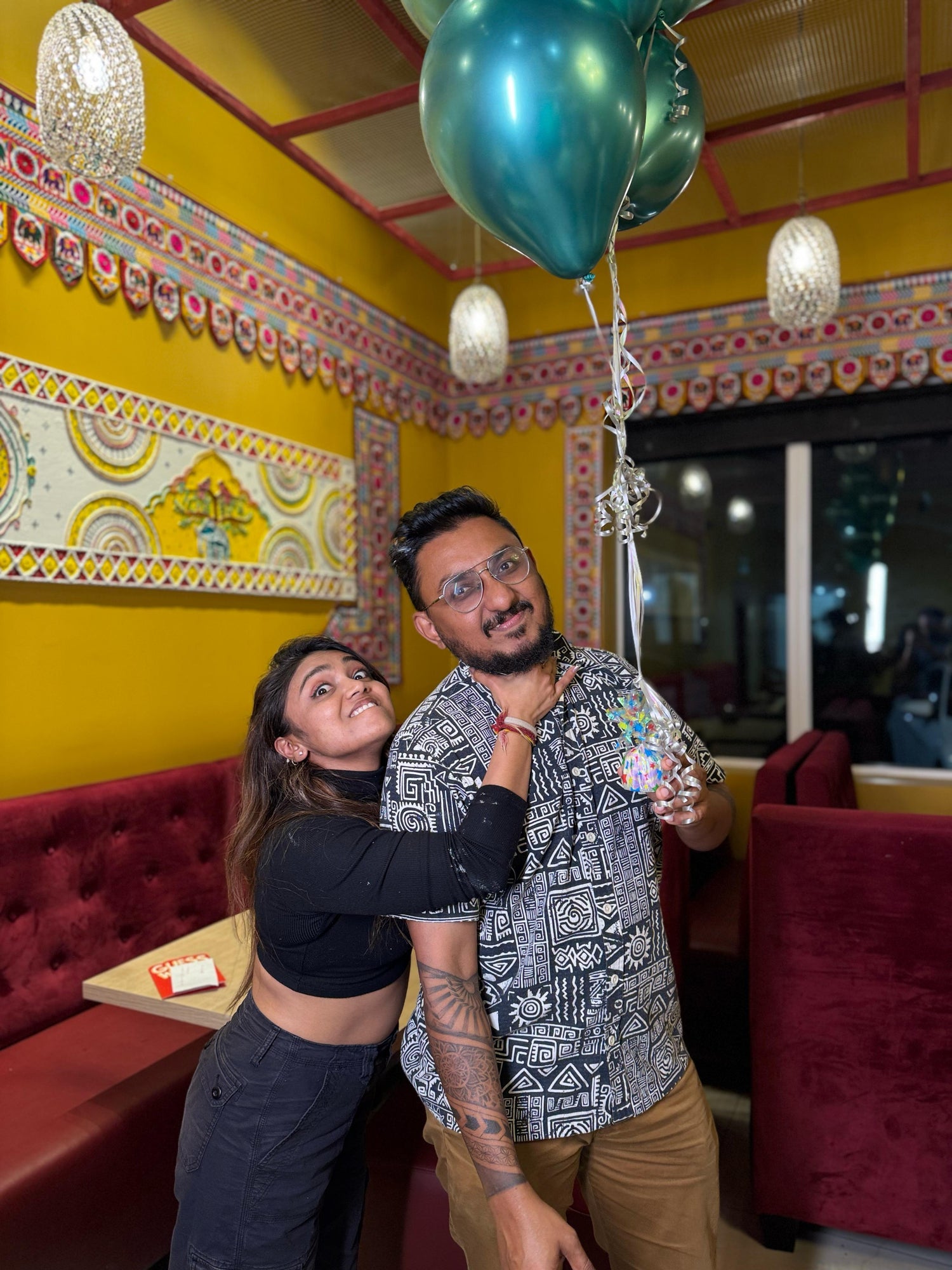 Gujarati-restaurant-tiffin-service